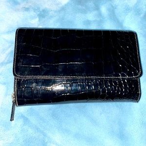 ***BLACK FAUX LEATHER SNAKE SKIN WALLET***